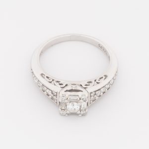 Anillo de oro blanco de 14K - Imagen 2