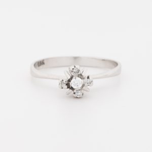 Anillo de oro blanco de 18K - Imagen 1