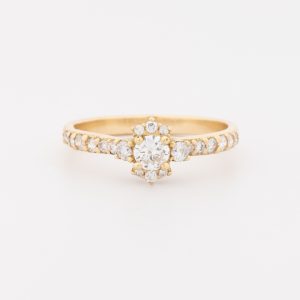 Anillo de oro amarillo de 18K - Imagen 1