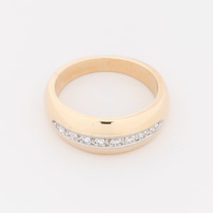 Anillo cintillo bombé de oro amarillo de 18K - Imagen 2