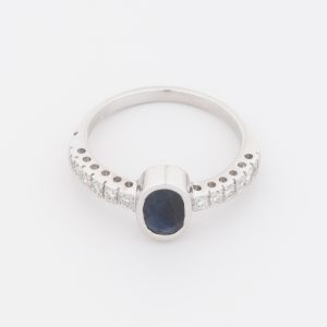 Anillo de oro blanco de 18K - Imagen 2