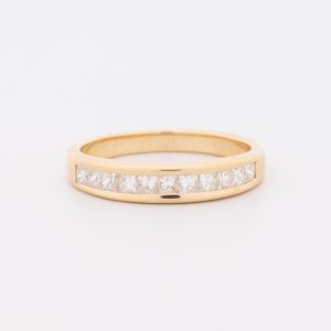 Anillo de oro amarillo de 18K - Imagen 1