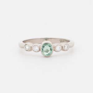 Anillo de oro blanco de 18K - Imagen 1
