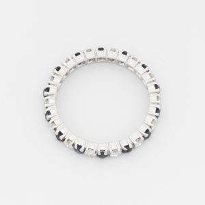 Anillo infinito de oro blanco de 18K - Imagen 3