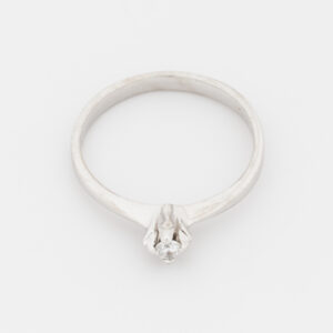Anillo solitario de oro blanco de 18K - Imagen 2