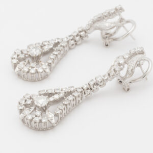 Aros largos de oro blanco de 18K - Imagen 2